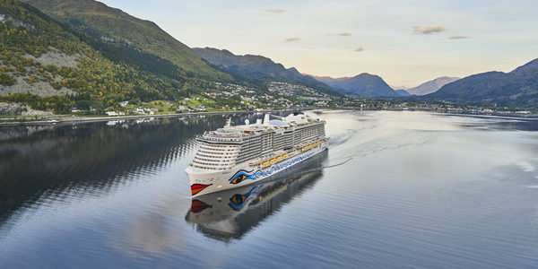 AIDAnova in Norwegen. (Foto: AIDA Cruises)